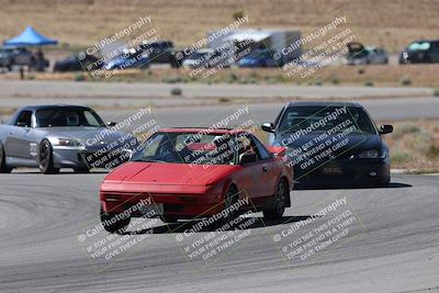 media/May-24-2025-Extreme Speed (Sat) [[067a6f0386]]/Silver Group/Turn 2 and 4/